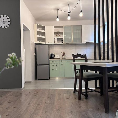 W Apartments 코토르 외부 사진