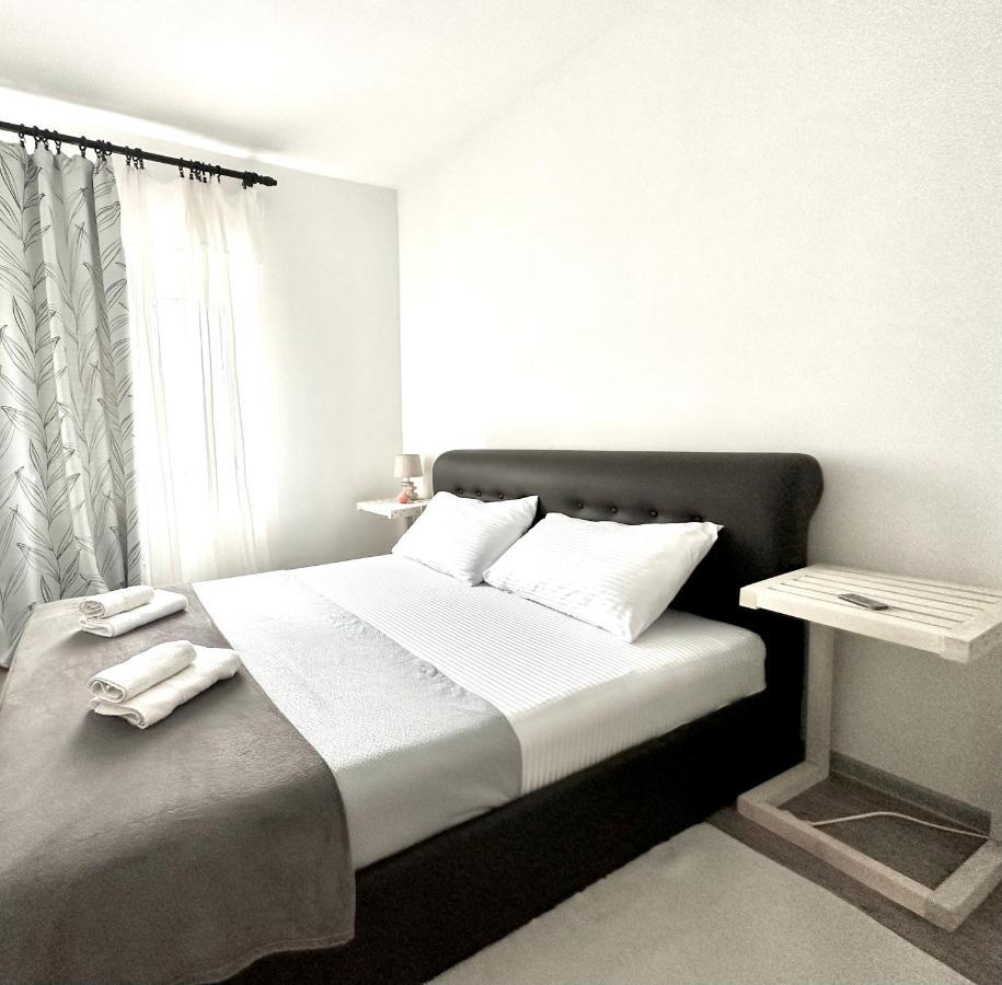 W Apartments 코토르 외부 사진